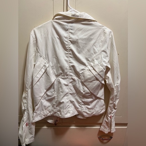 Nike Soft White Running Jacket - Picture 2 of 9